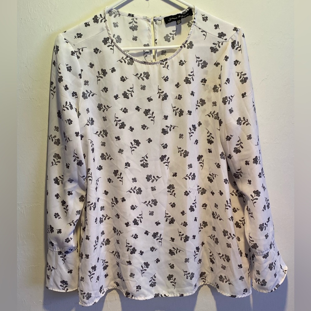 Jasmine & Juliana Women Ivory&Black Floral Long Sleeves Round Neck Medium Blouse